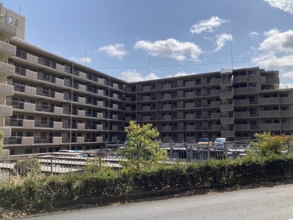 大津市富士見台、マンションの画像です
