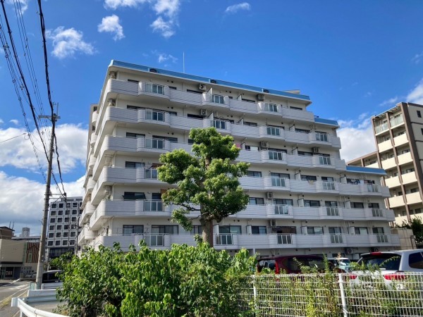 大津市一里山、マンションの画像です