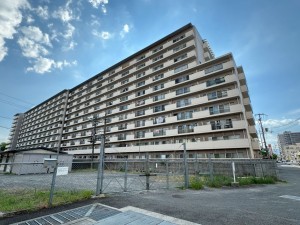 草津市西大路町、マンションの画像です