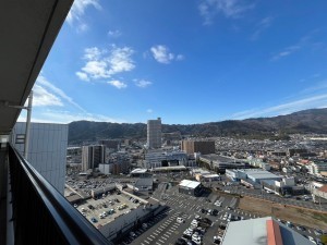 大津市茶が崎、マンションの画像です