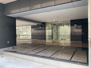 大津市栄町、マンションの画像です