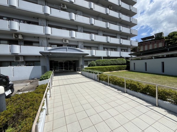 大津市竜が丘、マンションの画像です