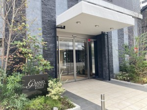 草津市大路、マンションの画像です