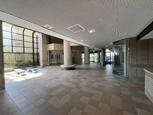 大津市中庄、マンションの画像です
