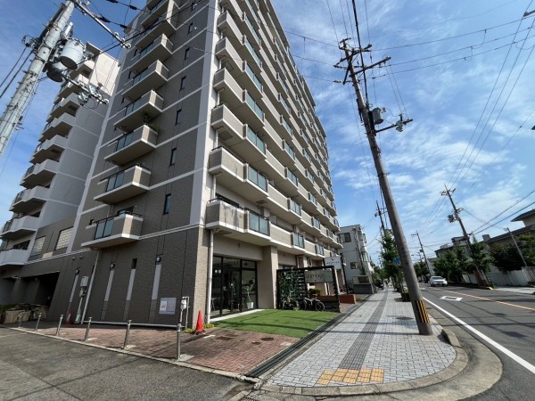 大津市螢谷、マンションの画像です