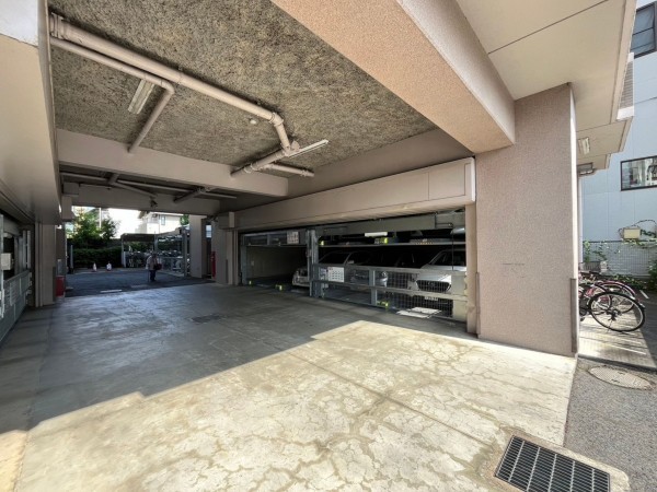 大津市螢谷、マンションの画像です