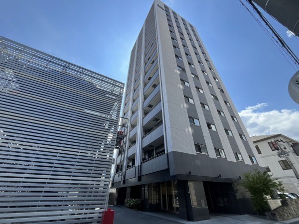 大津市打出浜、マンションの外観画像です