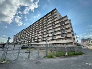 草津市西大路町、マンションの画像です