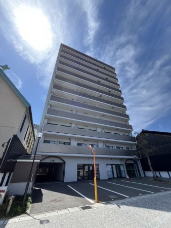 大津市京町、マンションの画像です