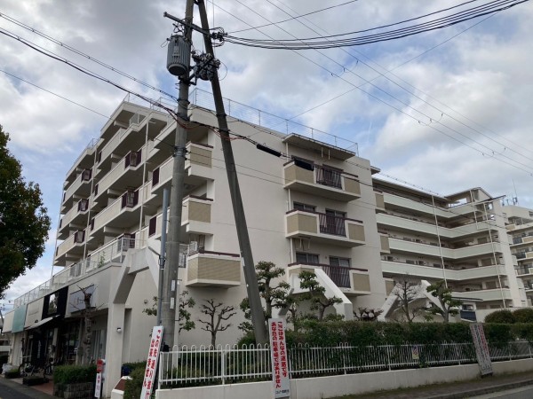 草津市草津町、マンションの画像です