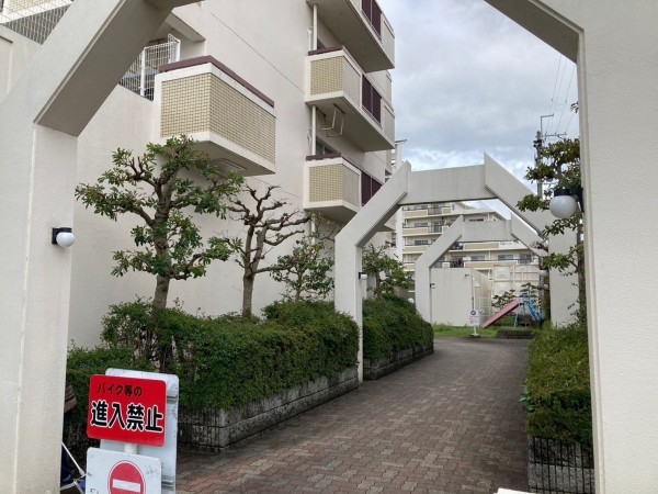 草津市草津町、マンションの画像です