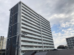 草津市大路、マンションの画像です