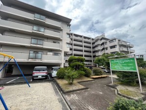 大津市大江、マンションの画像です