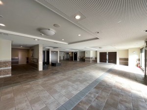 大津市桜野町、マンションの画像です