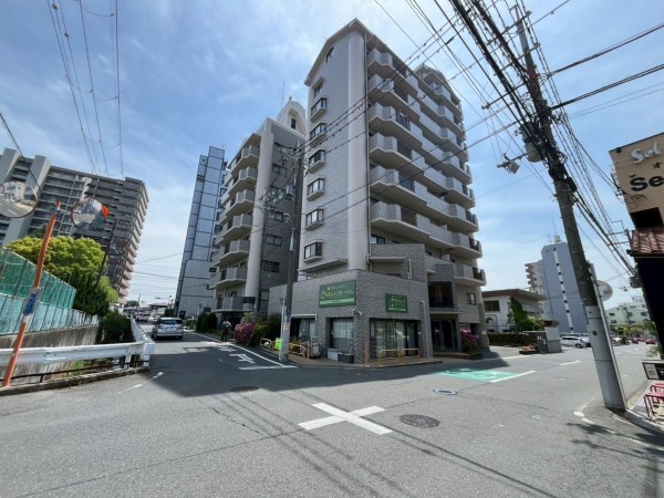 大津市大萱、マンションの画像です