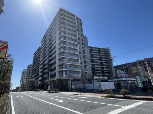 草津市南草津、マンションの画像です