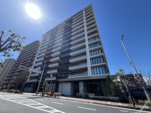 草津市南草津、マンションの画像です