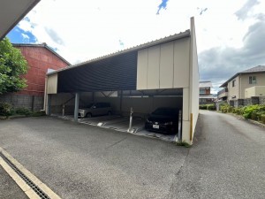 大津市西の庄、マンションの画像です