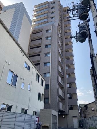 大津市栄町、マンションの画像です