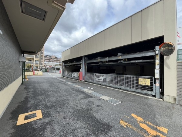 大津市柳川、マンションの画像です