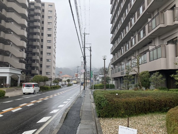 大津市南郷、マンションの画像です