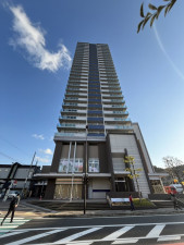 大津市春日町、マンションの画像です