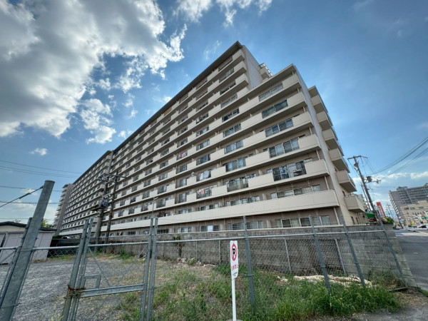 草津市西大路町、マンションの画像です