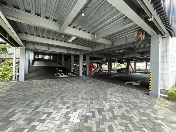 大津市茶が崎、マンションの画像です