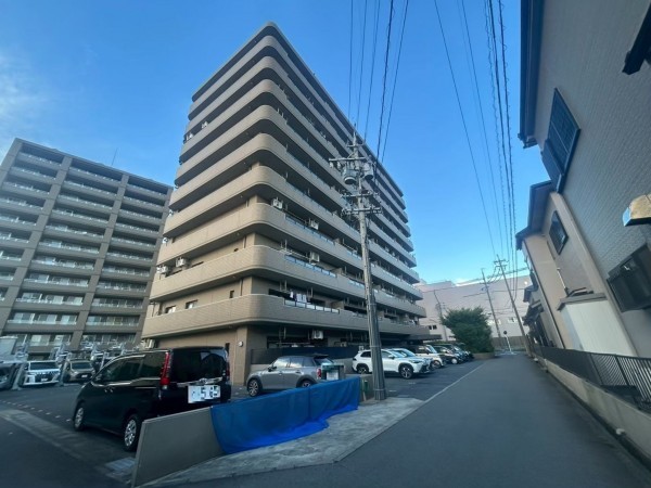 一宮市大和町馬引、マンションの画像です