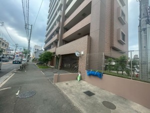 一宮市浜町、マンションの画像です