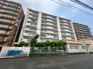 一宮市松降通、マンションの外観画像です