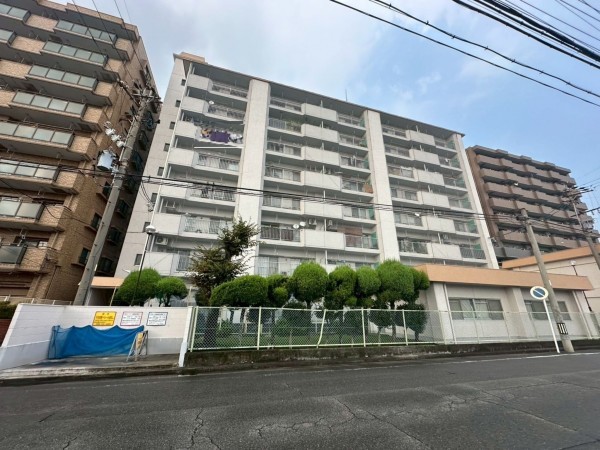 一宮市松降通、マンションの外観画像です