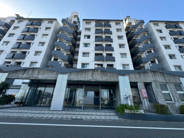 一宮市北方町中島、マンションの画像です