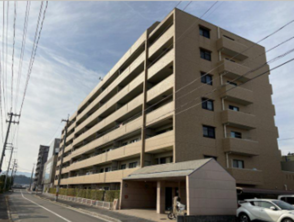 広島市西区井口、マンションの外観画像です