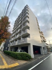 岡山市北区京町、マンションの外観画像です