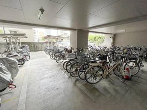 岡山市北区東古松、マンションの画像です