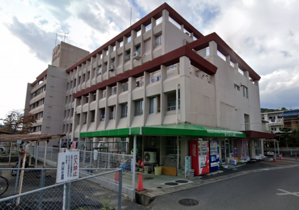 岡山市北区津島東、マンションの外観画像です