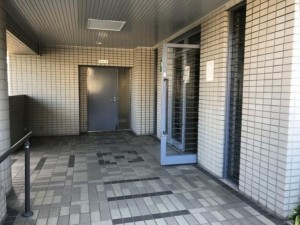 岡山市北区西古松、マンションの画像です