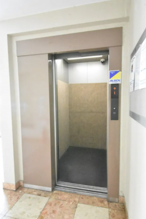 岡山市北区東古松、マンションの画像です