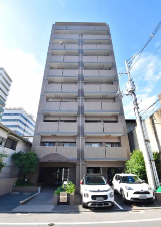 岡山市北区内山下、マンションの外観画像です