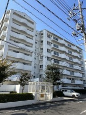 岡山市北区大元駅前、マンションの外観画像です