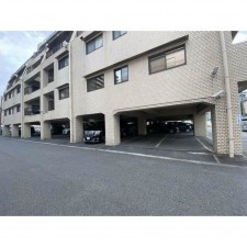 岡山市北区桑田町、マンションの画像です
