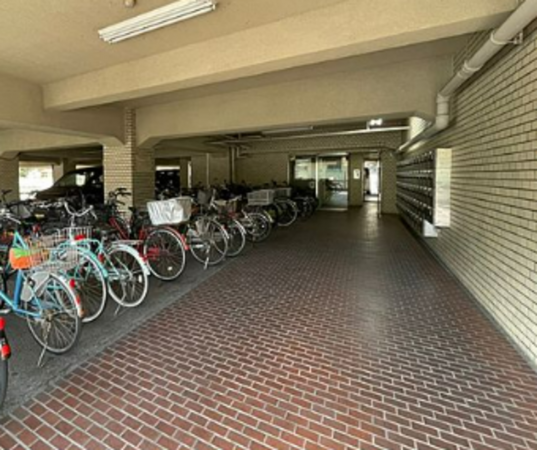 岡山市北区桑田町、マンションの画像です