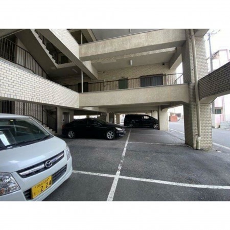 岡山市北区桑田町、マンションの画像です