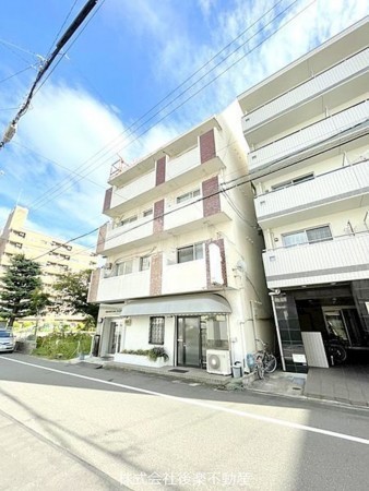岡山市北区春日町、マンションの外観画像です