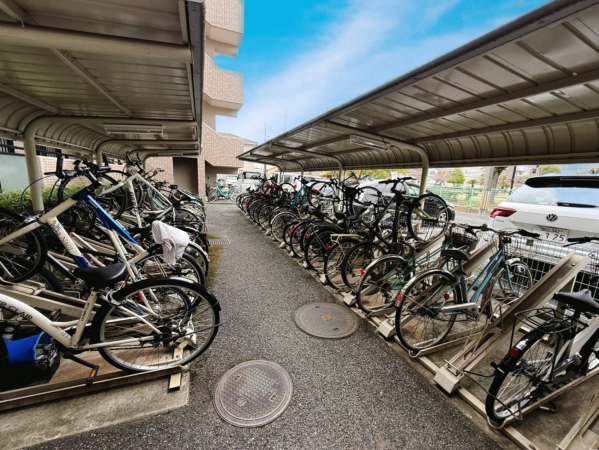 岡山市北区平田、マンションの画像です