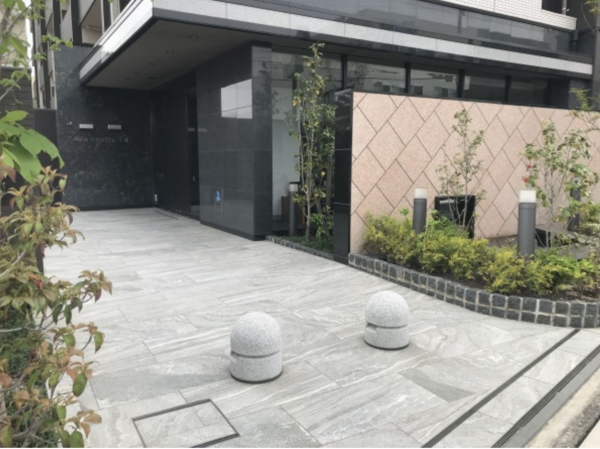 岡山市北区問屋町、マンションのエントランス画像です
