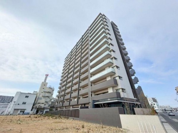岡山市北区問屋町、マンションの外観画像です