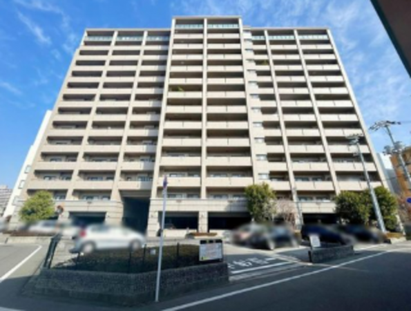 岡山市北区大供、マンションの外観画像です