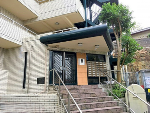 岡山市北区伊島町、マンションの画像です